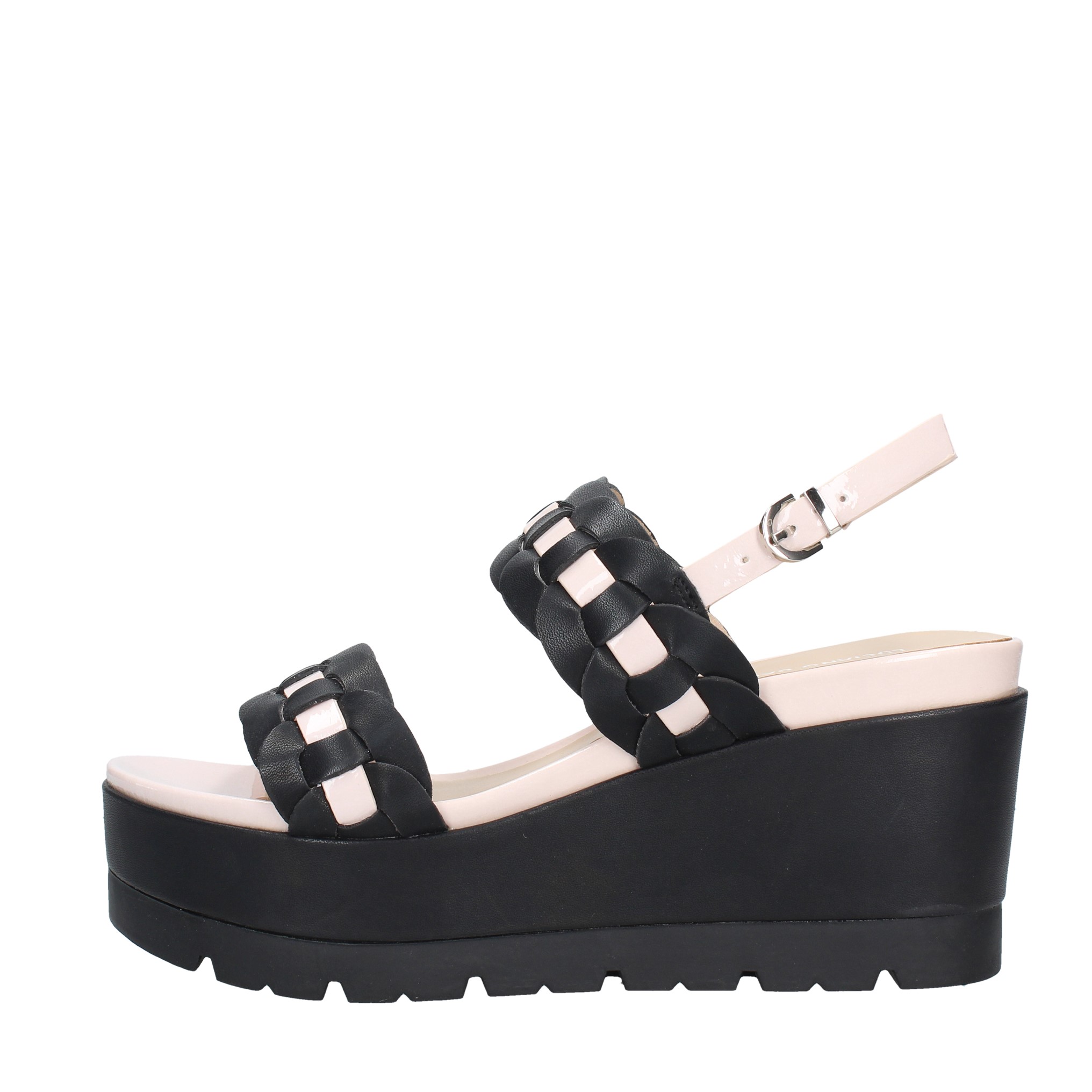 Leather wedge sandals